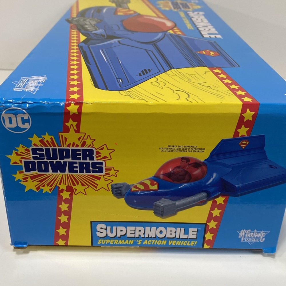 2022 SUPER POWERS SUPERMOBILE - Picture 5 of 10